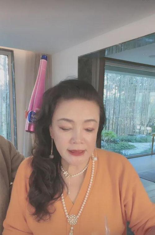 张兰直播爆料回放视频在线观看,回放视频内容大汇总  第1张